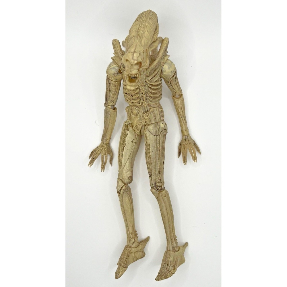 NECA Aliens Series 7 Xenomorph Prototype Suit 9" Figure Damaged Parts Repair